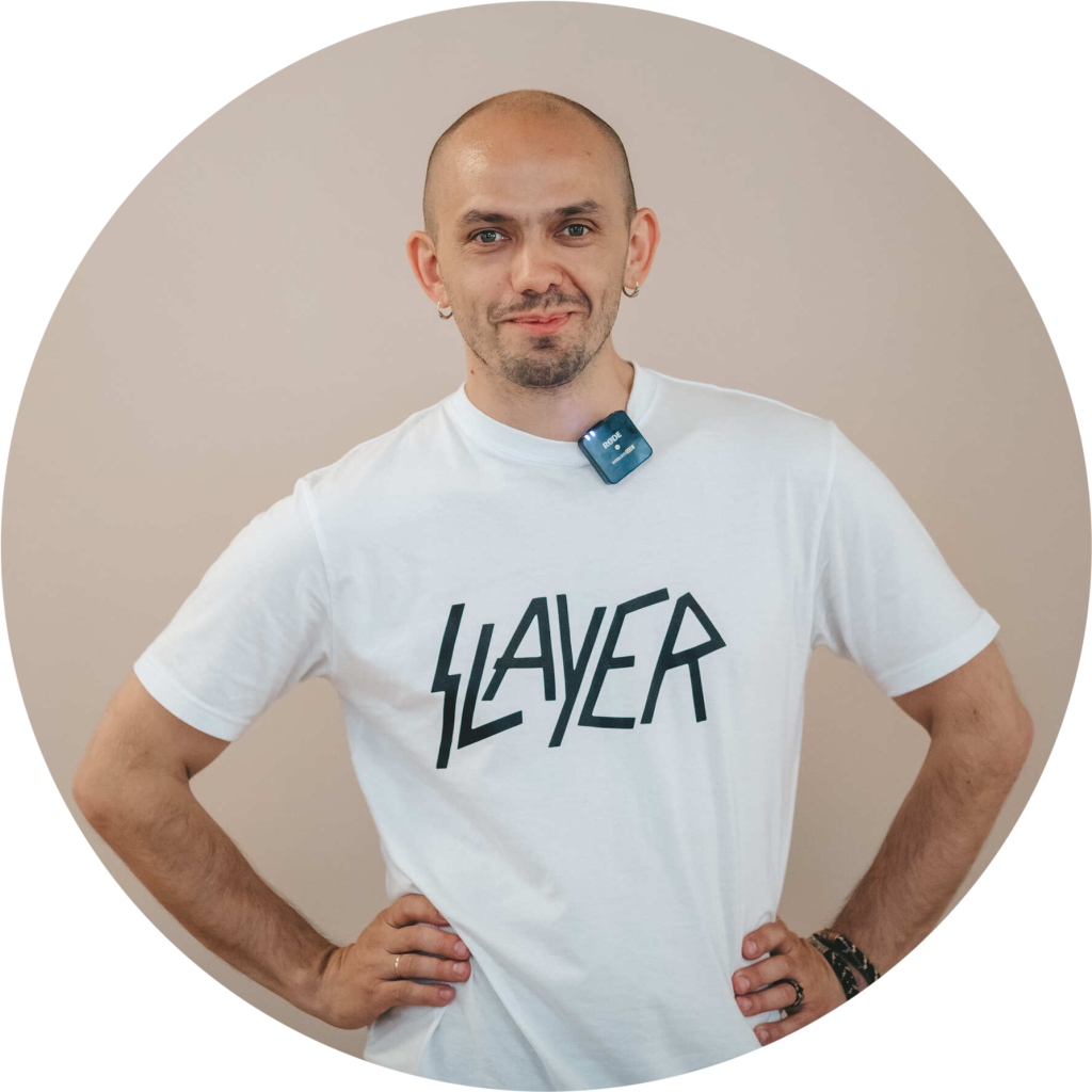 Александр Титов